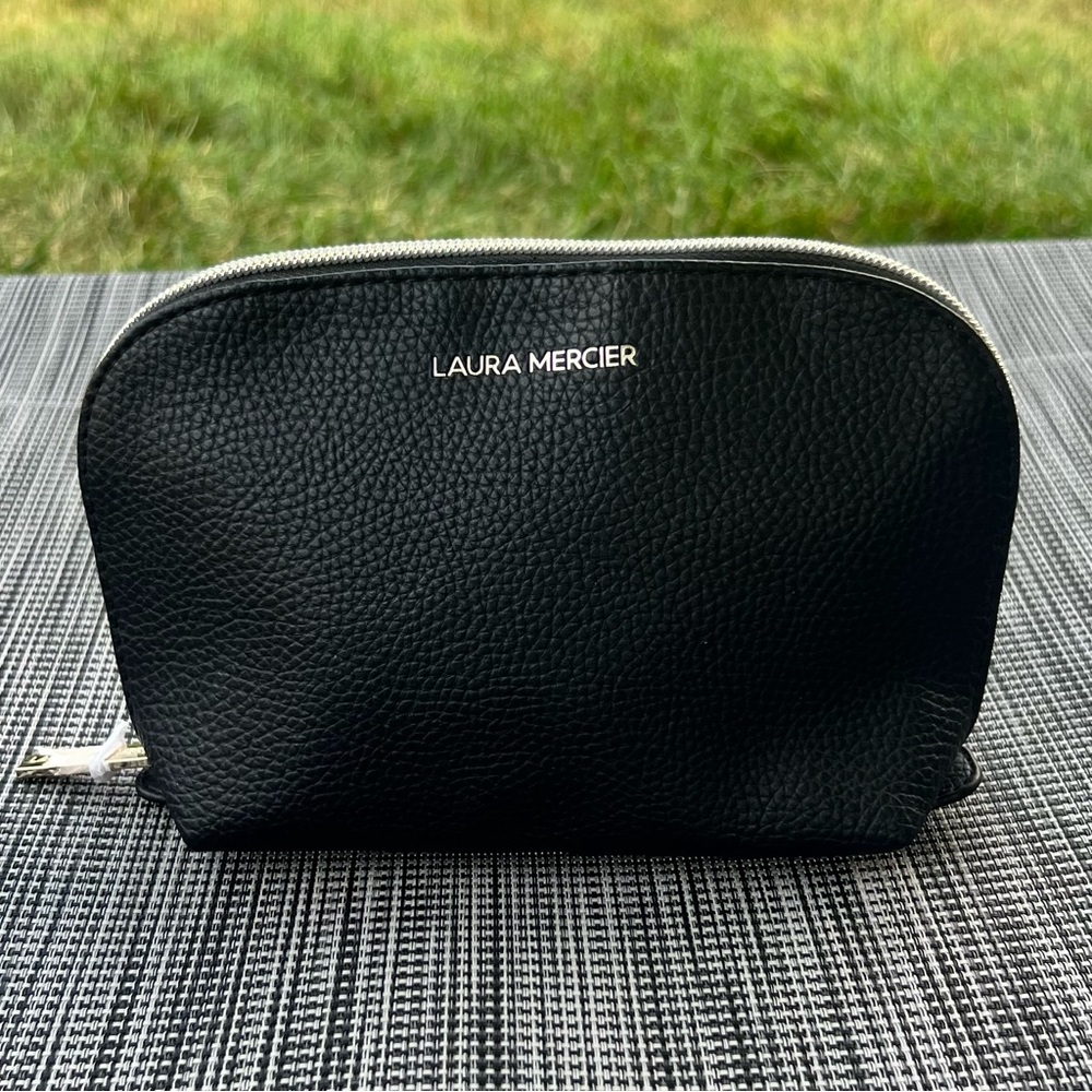 Laura Mercier Faux Pebble Leather Cosmetic Bag Black NWOT